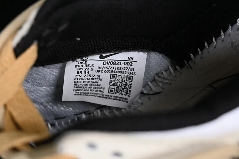 All categories Nk SB Dunk series Nk SB Dunk Low low-top sneakers Nk Dunk Low strap customization SB smashed backboard fashion casual sneakers DV0831-002